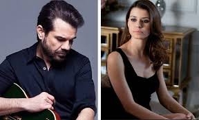 Instagram hesabından eski sevgilisi efe güray ile olan fotoğrafını paylaşan beren saat'e, güray'ın annesi nil ayata'dan destek geldi. Beren Saat In Olen Sevgilisi Efe Guray In Annesi Nil Ayata Sessizligini Bozdu Elmaelma