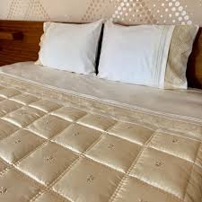 2 658 Begenme 67 Yorum Instagram Da Semanur Ev Tekstili Ceyiz Semanurevtekstili Musterimize Ozel Hazirladigimiz Ipek Uzerine Ro 2020 Nevresim Evler Yatak