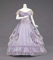 Find beautiful civil war ball gowns, southern belle dresses, ringlet hairpieces and wigs, and accessories for balls, weddings, theaters, reenactments, and historical events. Southron Creations 1860s Fashion