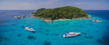 Koh lanta, is part of the mu koh lanta marine national park and is actually a series of stunning thai islands characterised by white sandy beaches, spectacular scenery, dense forests and coral reefs. Koh Lanta Liveaboard Diving