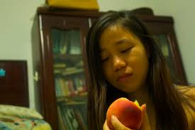 Fiona Not Happy about the Peach