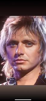 Where are pictures of Ben wearing shorts?