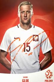 Kamil glik's grandfather was upper silesian and a german citizen, who after world war ii stayed in what in 2006, he moved from wsp wodzisław śląski to horadada in spain, where he was noticed by real madrid ^ nowy piłkarz piasta gliwice z. Autografy Dominika 23 Kamil Glik