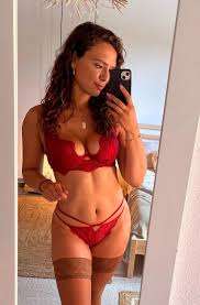 Ana Sawyer - Free pics, galleries & more at Babepedia