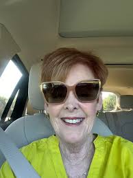 Pam Baxter (@redheadrealty) • Instagram photos and videos