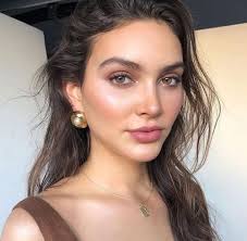 Pin By Saffron Mortimer On Oh You Make Me Blush Natural Makeup Summer Makeup Looks Natural Makeup Looks Makeup Looks