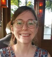 Kelly Tingle's Instagram, Twitter & Facebook