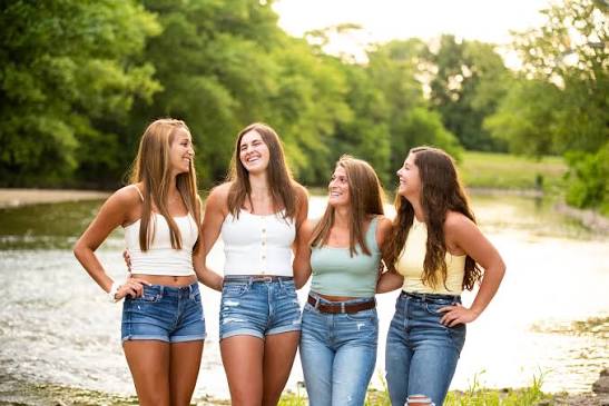 best friend session — Blog of Muncie, Indiana Photographer — Kyla Jo  Photography