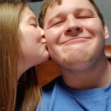 Jordan Groves (@GrovesJordan)