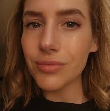 She quotes: “So I started dating my bestfriend babydaddy after they broke  up! Mind y'all me and her was together when we first seen him and she knew  I liked him because