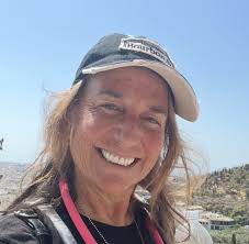 Lee Santos's Stories, Lessons & Insights