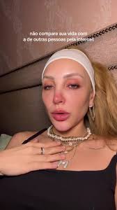 A grama do vizinho sempre parece mais verde, mas todos temos problemas para  lidar/situações que não dependem de nós