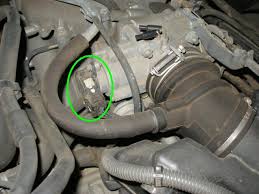 Pull out the vacuum hoses connected to the air intake. Throttle Body Sensor Replace Toyota 4runner Forum Largest 4runner Forum