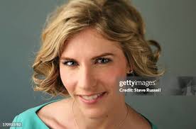 583 Sandra Russell Photos & High Res Pictures