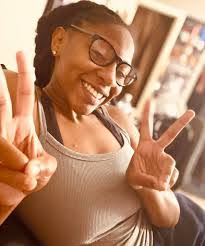 Pamela Ghee's Instagram, Twitter & Facebook