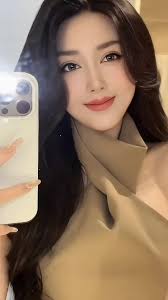 Tương Phùng và Đồng Hành Trong Tình Yêu