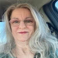 Kristie Burris's Instagram, Twitter & Facebook