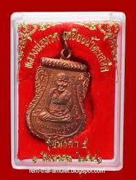 thai amulet for rent 泰國佛牌結緣區 christmas ornaments novelty christmas holiday decor