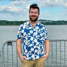 Happy Pride every damn day, and Happy 35 (a few days ago) to me, Dan. 🤭  Shoutout to my wonderful friends and family for A) existing and B)  enriching my time in