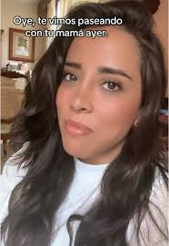 Esa era mi novia Olivia Benson 😏 nocierto mamá #oliviabenson  #mariskahargitay #lesbiansoftiktok #pride #bisexual🏳️‍🌈 #megustanmayores  #señoras #teachercrush #humor