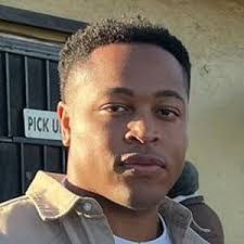 Alex Cottrell's Instagram, Twitter & Facebook