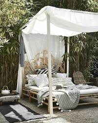 65 outdoor bed ideas for relaxing with nature and escape the stuffy indoors idees de lit lit exterieur salle en plein air