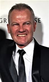 Andrew Fraser's Instagram, Twitter & Facebook