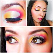 Candente Maquillaje Artistico Rojo Anaranjado Amarillo Blanco Maquillaje Mexicano Maquillaje De Ojos Rojos Maquillaje