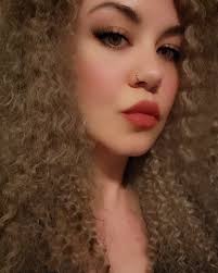 Where to find shredded phyllo dough & pistachio cream?