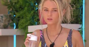 The public had been voting for their favourite couple with just two days to go until sunday's. Yay Tonight S Love Island Will Be Extended Over The Explosive Recoupling Her Ie