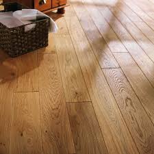 Parquet Chene Blond Vitrifie Recherche Google Castorama Parquet Deco Maison Interieur
