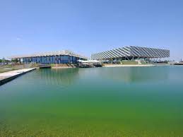 Herzogenaurach is a small bavarian town. Surowy Wibrowac Motyw Adidas Herzogenaurach Rzadkosc Mobilny Opowiadac