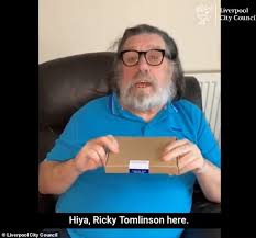 Watch here as ricky tomlinson describes the royle family's love for liverpool football club. Actor Ricky Tomlinson Reveals His Brother Has Died From Covid Daily Mail Online