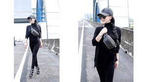 Maybe you would like to learn more about one of these? Foto Di Jalan Tol Surabaya Jadi Sorotan Syahrini Berikan Klarifikasi Tribunnews Com Mobile