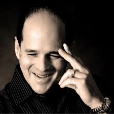 Robert Riffel (@RiffelPhotog)