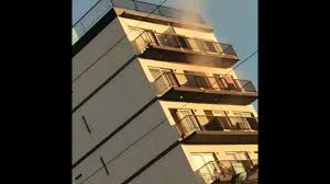 Incendio trágico en caseros deja al menos dos bomberos muertos. Gf9yk1wm0cfcsm