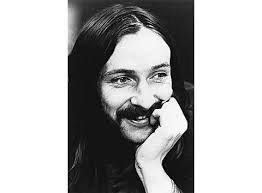 Memorial unveiled for Lindisfarne's Alan Hull