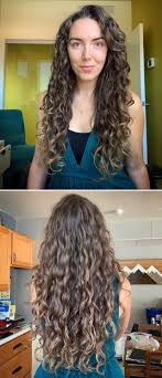 The best thing about this hairstyle for long, curly hair is that it's, like, deceivingly easy to recreate. 23 Trending Long Curly Hairstyles For Women Sensod