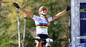 The young frenchwoman was not the favorite to win the. Vtt Cross Country Pauline Ferrand Prevot Sacree Championne D Europe
