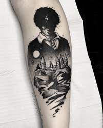 If you are a fan of harry potter and want to show your love and support for this character then what can be the best way out other than getting an amazing harry potter tattoos done on your body. 150 Harry Potter Tattoos Ideen In 2021 Tattoo Ideen Tatowierungen Harry Potter Tattoos