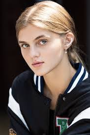 Skylar Dunn's Instagram, Twitter & Facebook