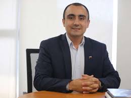Последние твиты от carlos chandía alarcón (@alarconchandia). Carlos Chandia Asume Como Director Regional Del Ind De Nuble Chillan Ciudadanos Otrochillanesposible