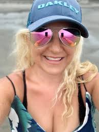 Amanda Herzog's Instagram, Twitter & Facebook