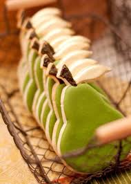 Anjou Pear Custom Sugar Cookies Gold Accents Jpg 360 504 Pixels Sugar Cookies Decorated Sugar Cookies Food