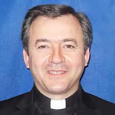 NUEVO SECRETARIO CANCILLER El Arzobispo de Monterrey, Mons. Rogelio Cabrera  López, dispuso nombrar al Pbro.Francisco Javier De la Torre Castaño,  Secretario Canciller de la Curia Arquidiocesana. Lo encomendamos en  nuestras oraciones.