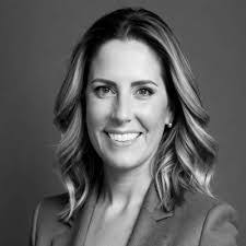 Nicole Righter's Instagram, Twitter & Facebook