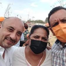 Dr. Roberto Albarrán Oficial (@dralbarranoficial) • Instagram photos and  videos