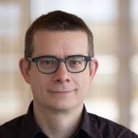 300+ profils pour “Hennies”