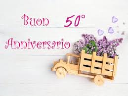 I nonni cari figlio sono importantissimi ricordalo. 50 Anni Di Matrimonio 77 Pensieri Per Celebrare Le Nozze D Oro Aforismi E Citazioni