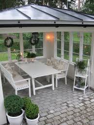 Vitt Hus Med Vita Knutar Hus Knutar Med Pavilion Vita Vitt Wohnen Im Freien Garten Pavillon Uberdachung Garten